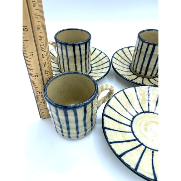 Yamaki Ikai Striped Cups and Saucers Pottery Tea Cups/Demi Tasse/Signed/Twisted - Picture 5 of 5